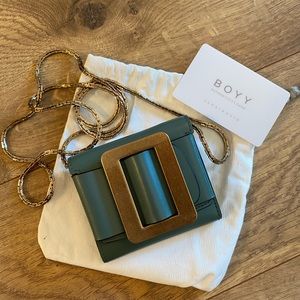 BOYY wallet with chin